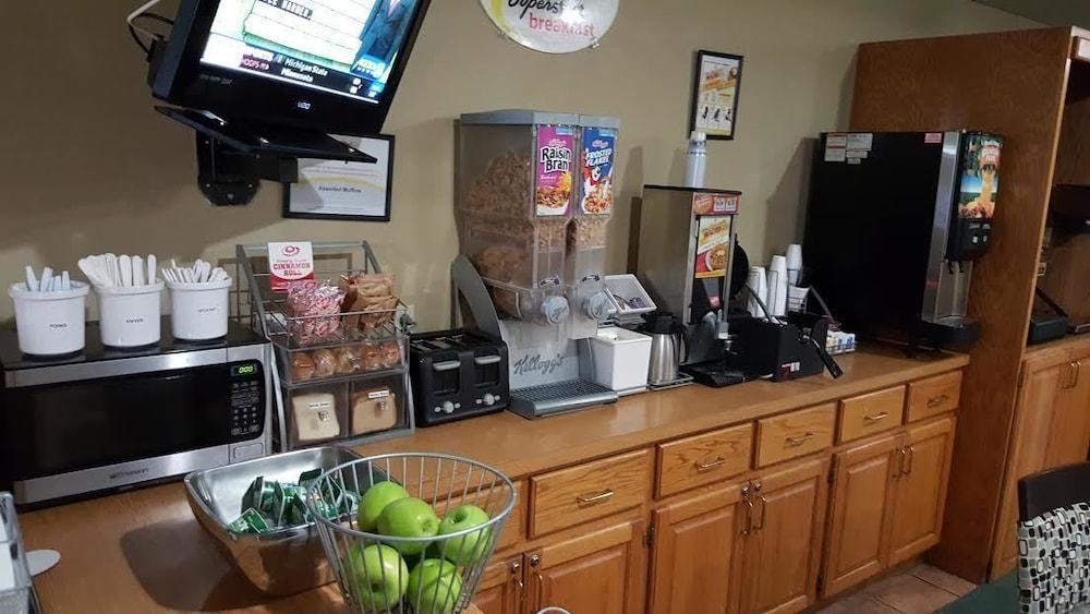 Hotel Super 8 By Wyndham Ankeny/Des Moines Area Extérieur photo
