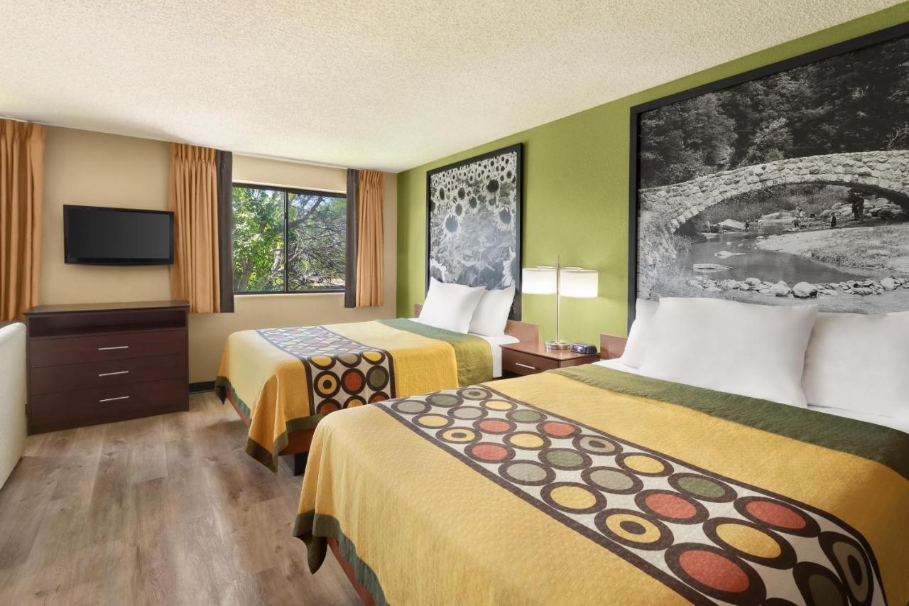 Hotel Super 8 By Wyndham Ankeny/Des Moines Area Extérieur photo