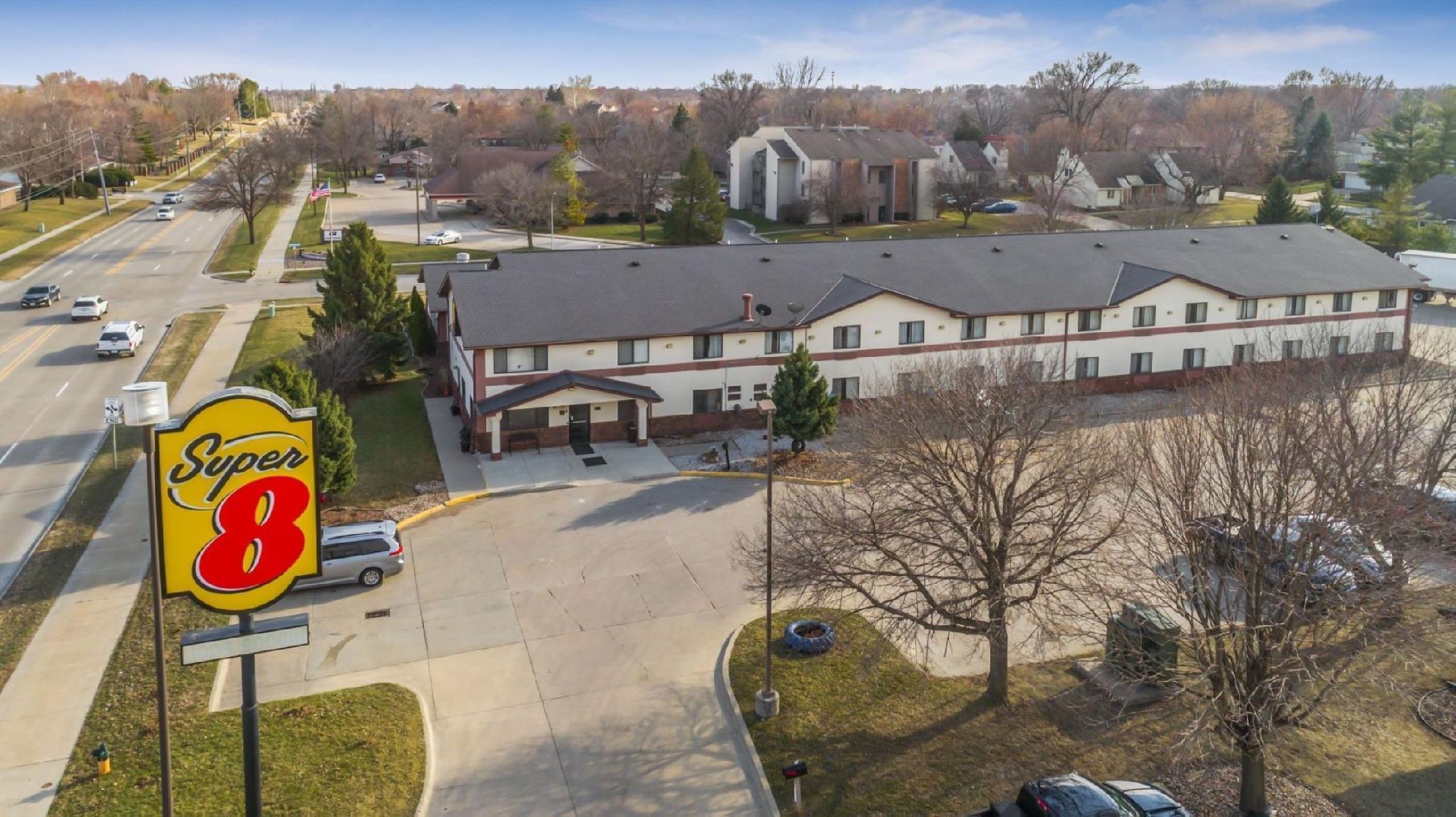 Hotel Super 8 By Wyndham Ankeny/Des Moines Area Extérieur photo