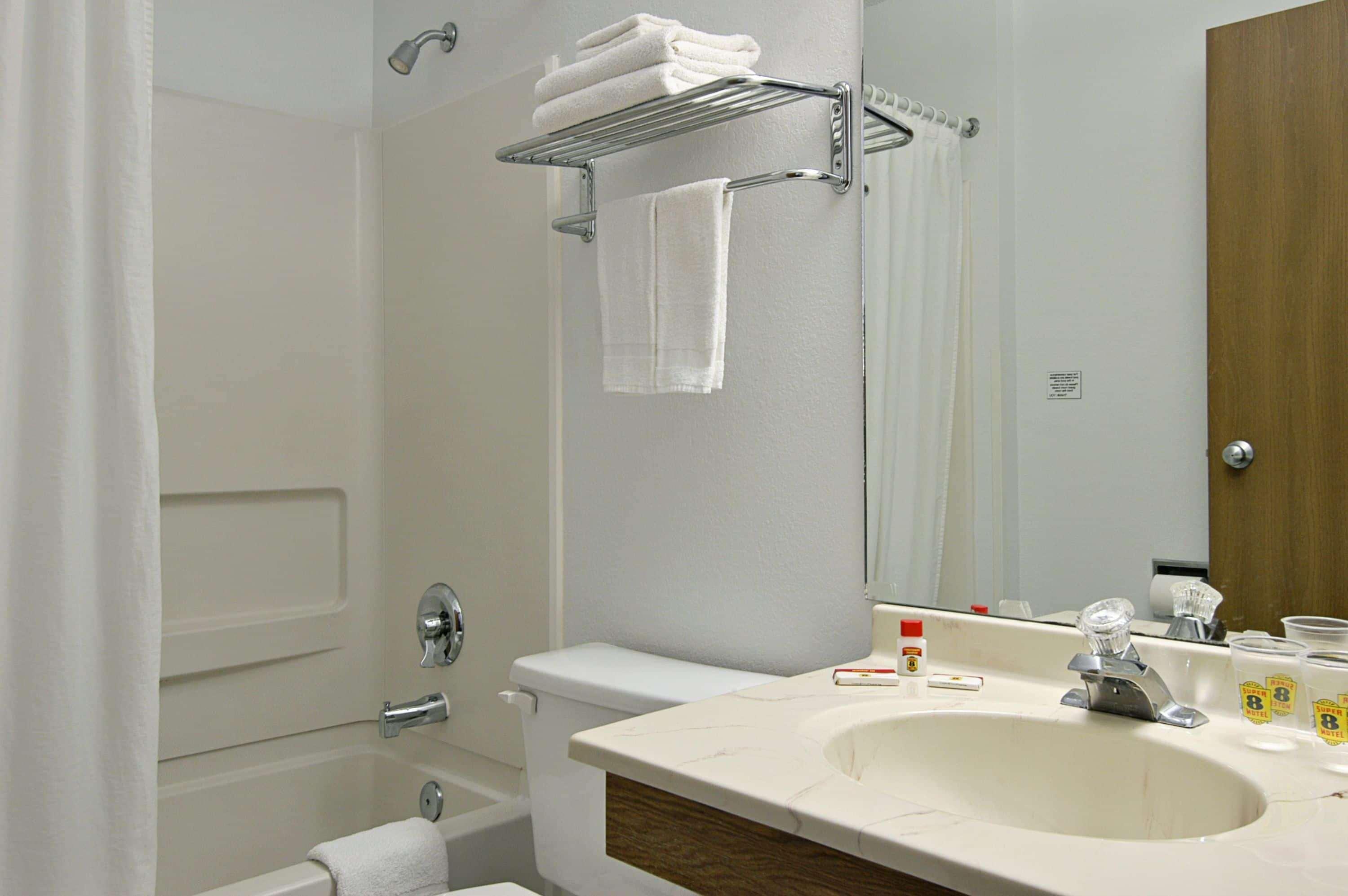 Hotel Super 8 By Wyndham Ankeny/Des Moines Area Extérieur photo