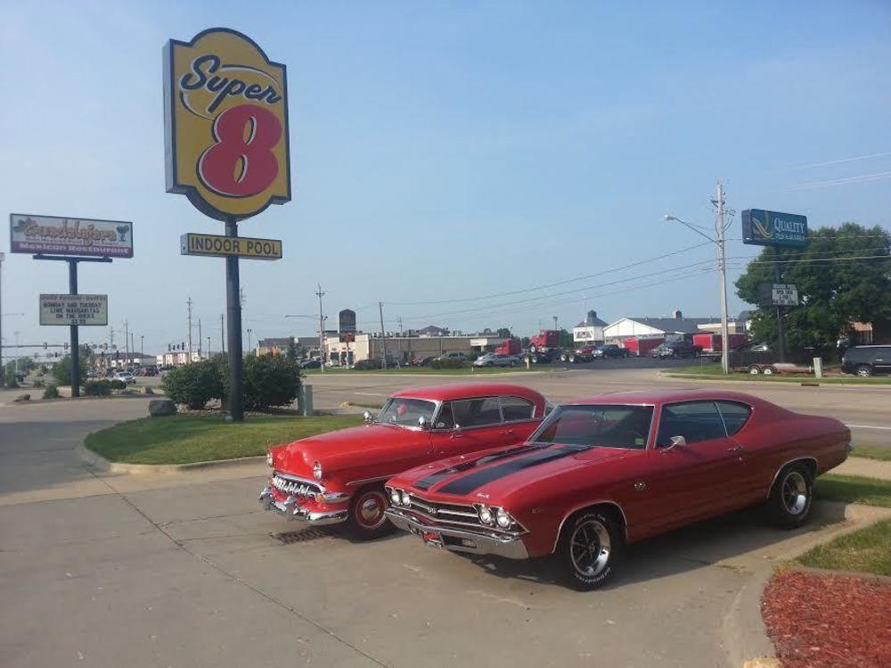 Hotel Super 8 By Wyndham Ankeny/Des Moines Area Extérieur photo