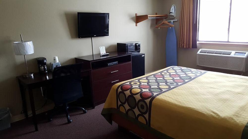 Hotel Super 8 By Wyndham Ankeny/Des Moines Area Extérieur photo